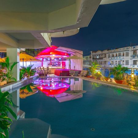 Hotel Sapphire Mombasa Exterior photo