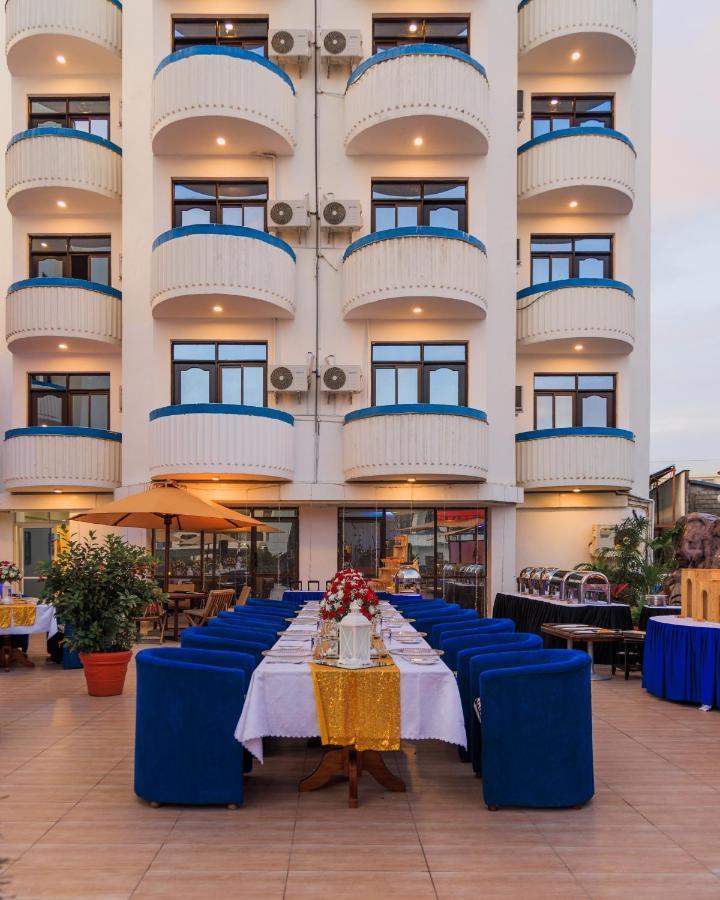 Hotel Sapphire Mombasa Exterior photo